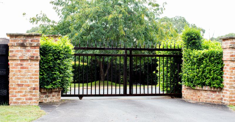 Driveway Fence Installation in Clermont, FL