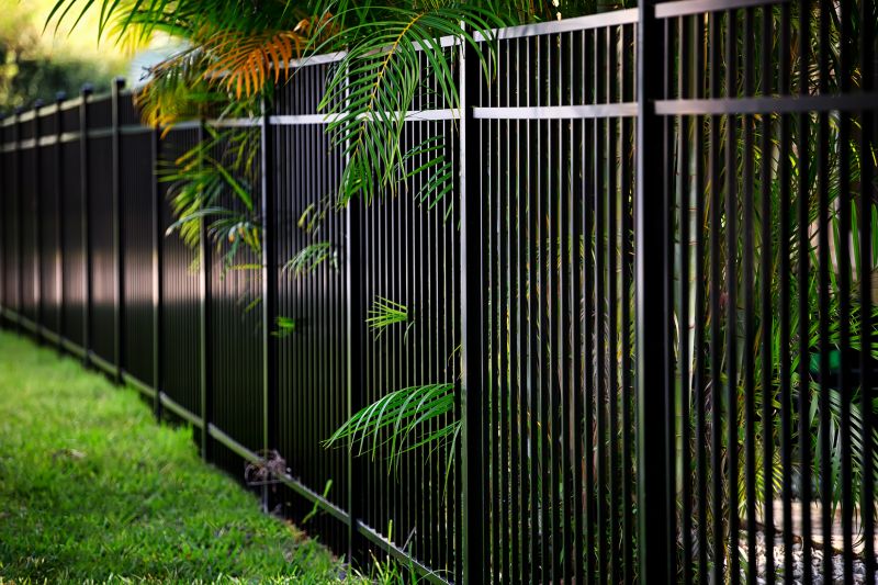 Metal Fence Construction in Pearland, TX