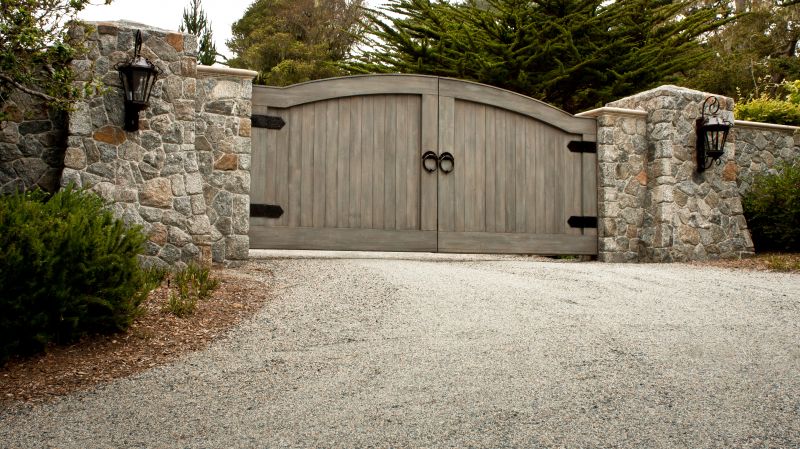 Driveway Gate Service in Boca Raton, FL